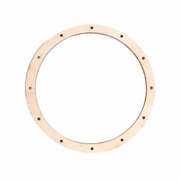 Dřevěný výřez kruh s otvory - základ pro lapač snů, průměr 10,5 cm